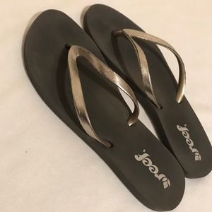 Reef Sandals